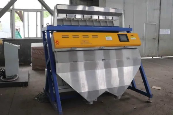 我想找一台色选机多少钱一小时一千斤左右