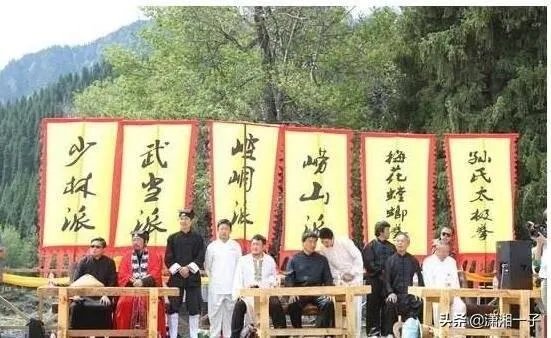 咏春大师74秒被KO，传统武术战斗力真的不行吗？你有什么看法？