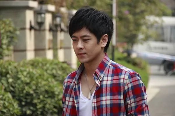 林志颖妻子陈若仪主动发文道歉，如何看待陈若仪道歉这件事？