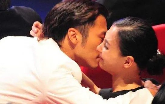 张柏芝新店与前夫做邻居，是蹭热度还还是放不下？