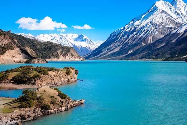 川藏线自驾旅游必去景点 川藏线自驾旅游必去景点有哪些