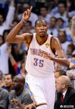 杜兰特：不想让大家失望，为第一场被驱逐道歉！阿杜的情商是不是越来越高了？