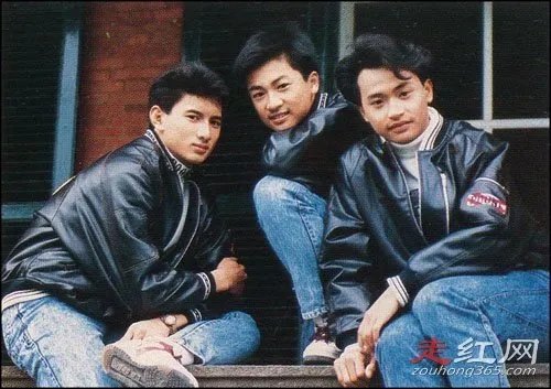 小虎队成员3个人资料年龄 成员基本都是独立发展