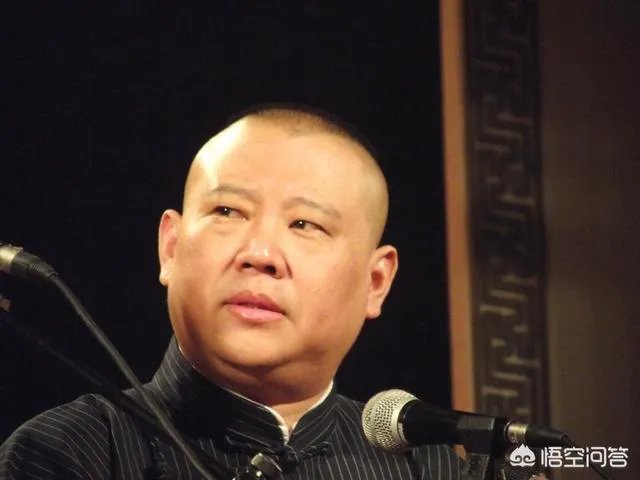 曹云金唐宛离婚，冷漠转账500万，为爱放弃事业值吗？