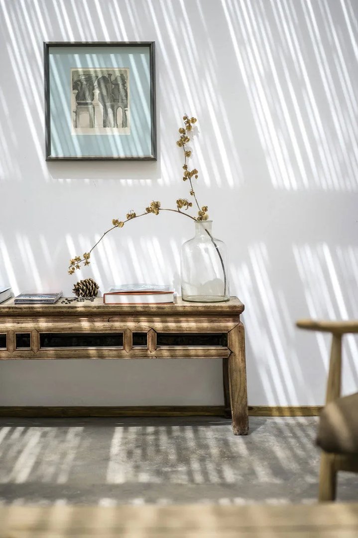 【优雅干净民宿客栈设计】整个客栈的外观设计和内饰做工都用到了...