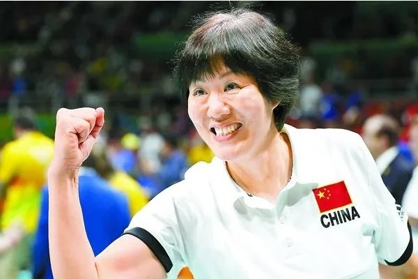 郎平骑单车去医院检查身体，绿色出行有多大好处？