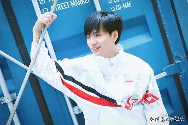 QG转会期率先官宣，五名选手全部转会成功，Hico被抢购，你怎么看？