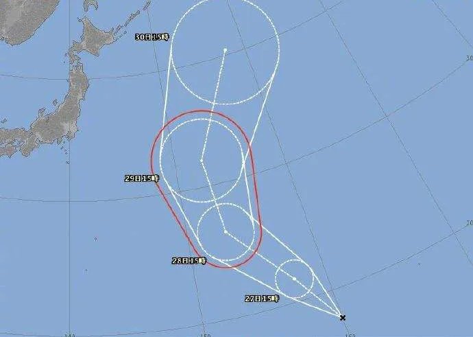 13号台风鲸鱼生成
