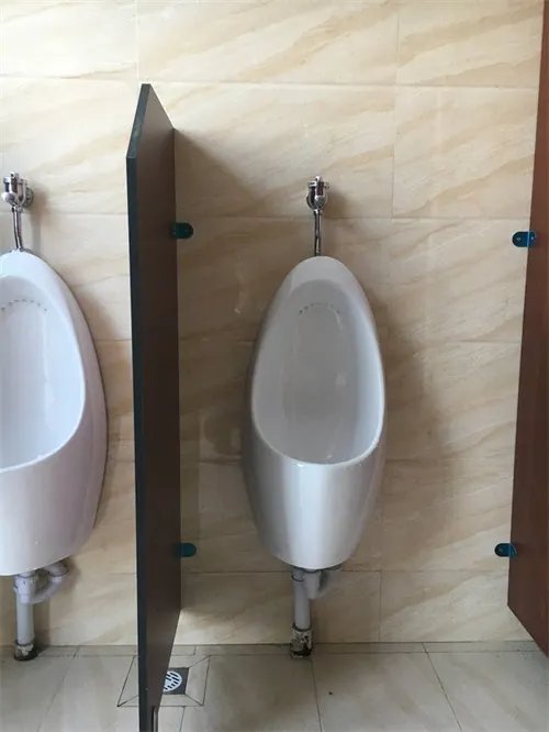 感应式小便器需要电源吗