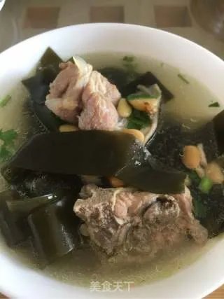 黄豆海带排骨汤