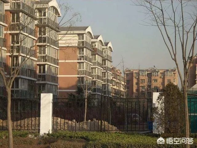 北京回龙观天通苑和昌平县城哪个发展好