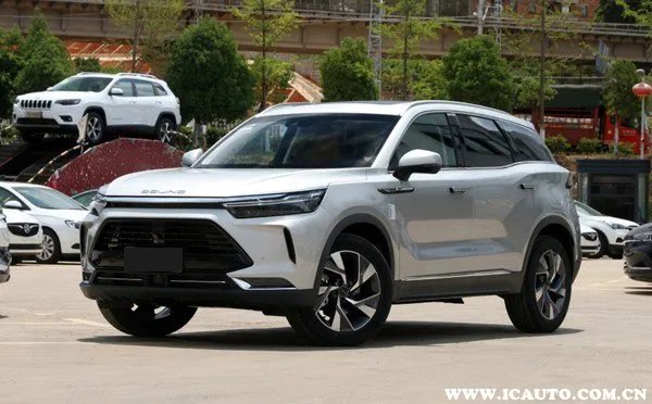 北京x7和欧尚x7哪个好，BEIJING-X7和长安欧尚X7的区别