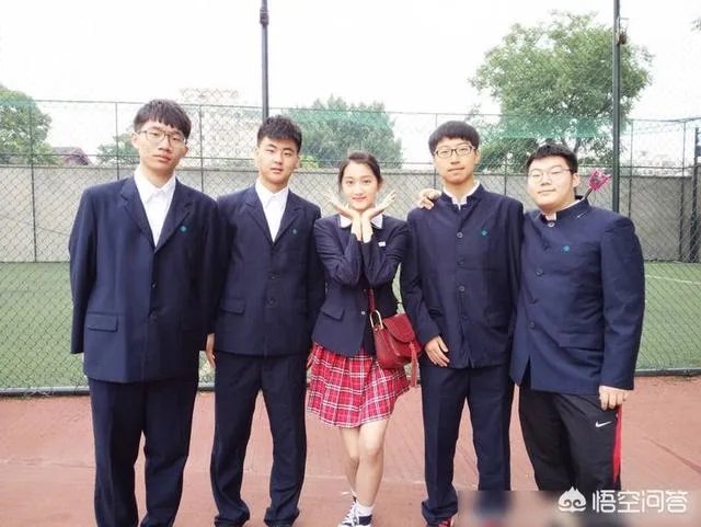 扒一扒明星毕业照，看看明星的颜值是如何“疯狂生长”的？