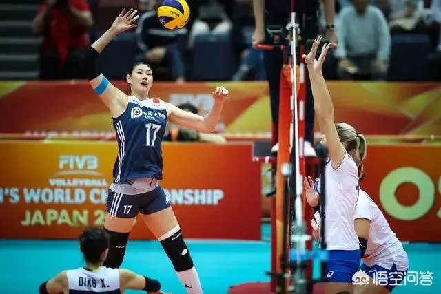 女排世锦赛中荷大战第三局,朱婷为什么罕见动怒,袁心玥还一旁尬笑,当时发生了什么?