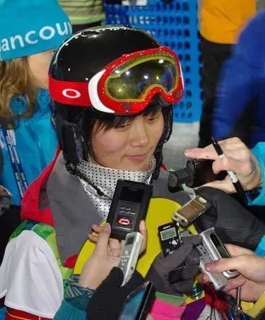 李宇春和哪个奥运选手长得像