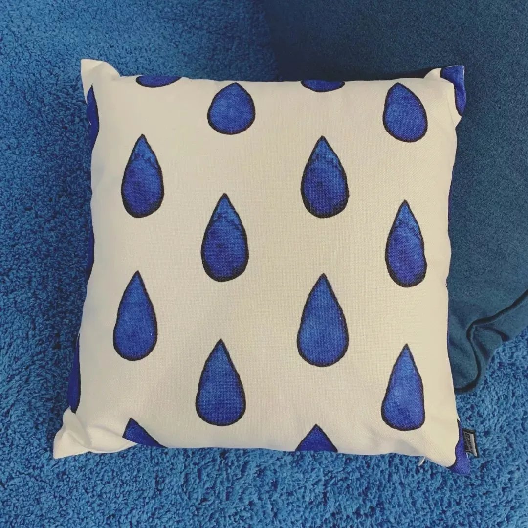 抱着我，你一定很舒服吧？