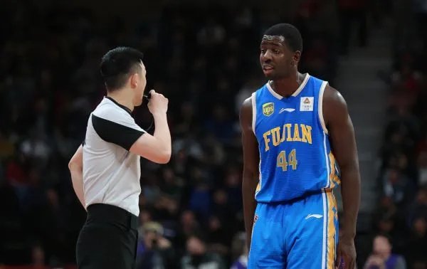 内线大杀器重返福建，双外援福建会摆脱低潮不？