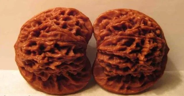 盘核桃的正确姿势是什么？