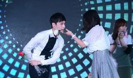 张艺兴参加的原创节目