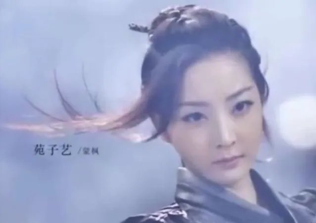 《楚乔传》里蒙枫给楚乔送剑是在哪一集？