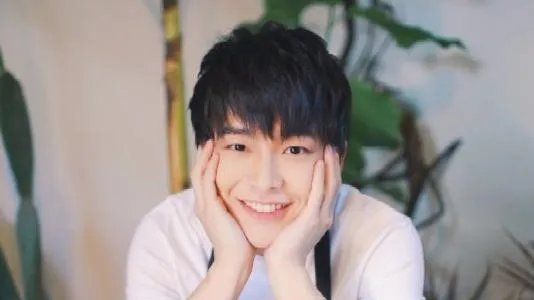 小小的愿望大大的奸诈，强行压番致彭昱畅解约，溜粉有意思吗？