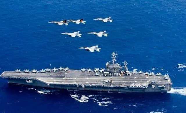 你觉得特朗普会打败拜登连任吗?为什么?