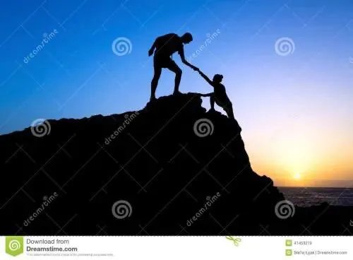 美国现在的疫情越来越严重，中国该不该伸手大力援助？