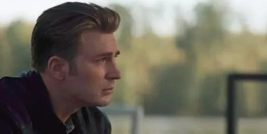 复联4成影史全球票房冠军，为什么复联系列电影能这么火爆？