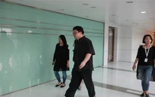 罗永浩为什么怼方舟子