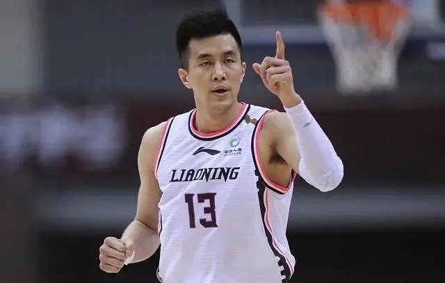 郭艾伦连续缺席替补乏力，辽宁负新疆，他们离夺冠还差什么？