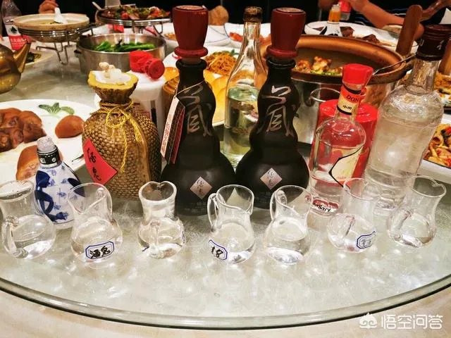 一瓶茅台酒，你认为到底能真正的值多少钱？