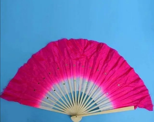 东北秧歌扇子花怎么摆的？