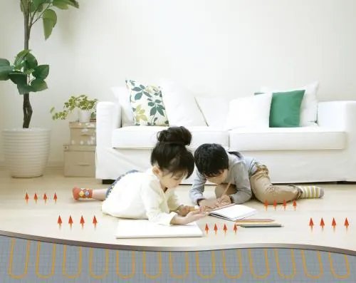 地暖铺瓷砖好还是木地板好