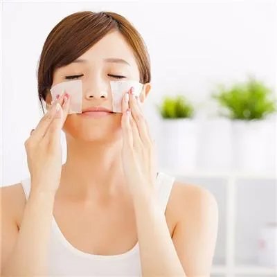 额头上长痘痘怎么办