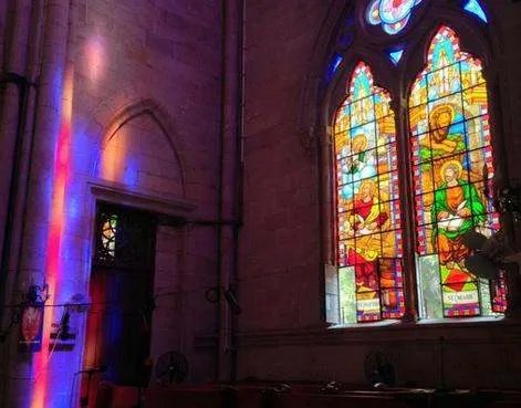 广州-肇庆-七星岩-鼎湖山。路线攻略，大概多少钱…谢谢！！高分