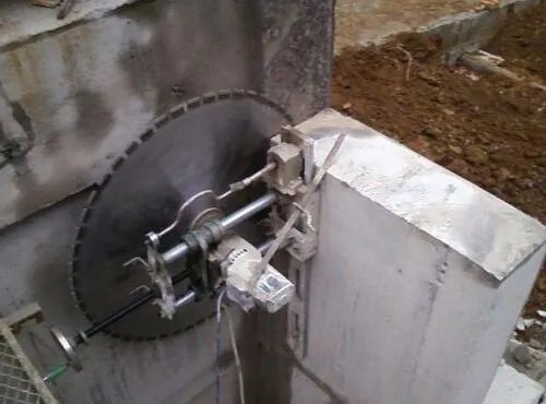 如何快速切割钢筋混凝土