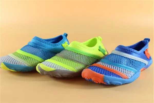 中国儿童鞋十大品牌:木木屋上榜，巴布豆仅第二