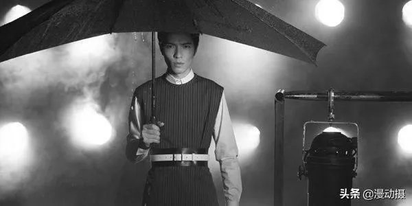 萧敬腾为什么被叫做‘雨神’？