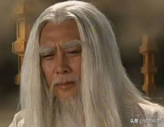 《封神演义》中，鸿钧、昊天、女娲之间究竟有没有隶属关系？究竟谁的势力最大？