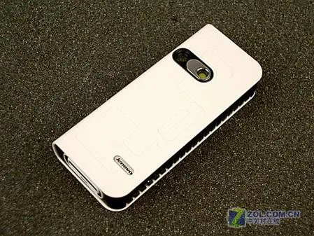 联想人气王再出新招 黑色i717魅力登场