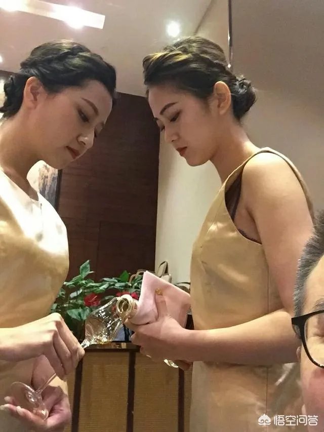 一瓶茅台酒，你认为到底能真正的值多少钱？