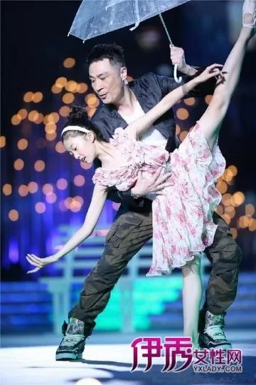 相宜本草《舞出我人生》老少配更精彩