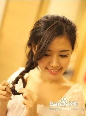 韩式麻花辫怎么编侧边麻花辫扎法图解