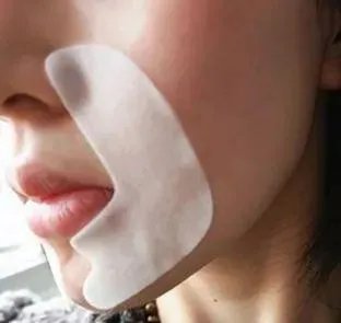 眼角的细纹很多，求推荐几款好用的眼膜？