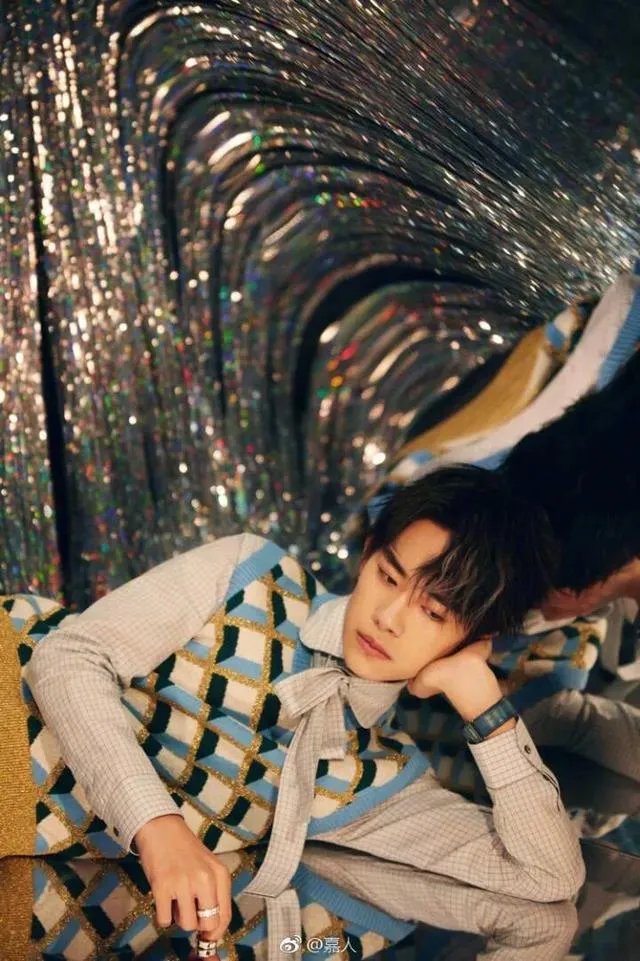 如何评价易烊千玺在十七岁生日会上面的表现？