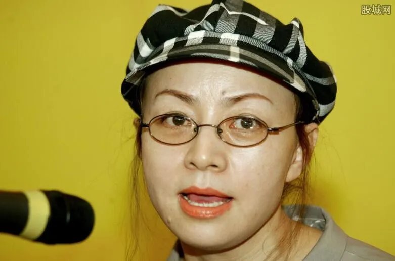 宋丹丹儿子宣布出柜 宋丹丹儿子出柜是真的吗？