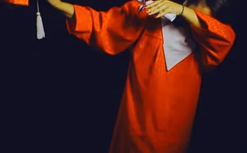 大学生应该树立怎样的择业观